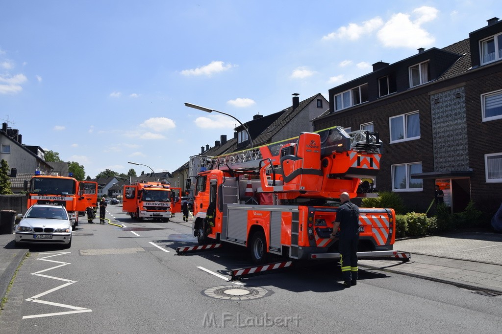 Feuer 1 Koeln Porz Grengel Waldstr P060.JPG - Miklos Laubert